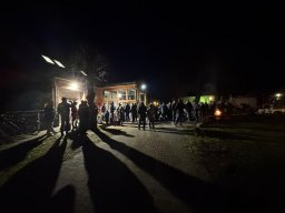 weihnachtliches Programm 2024 am Gerätehaus der Feuerwehreinheit Dreetz